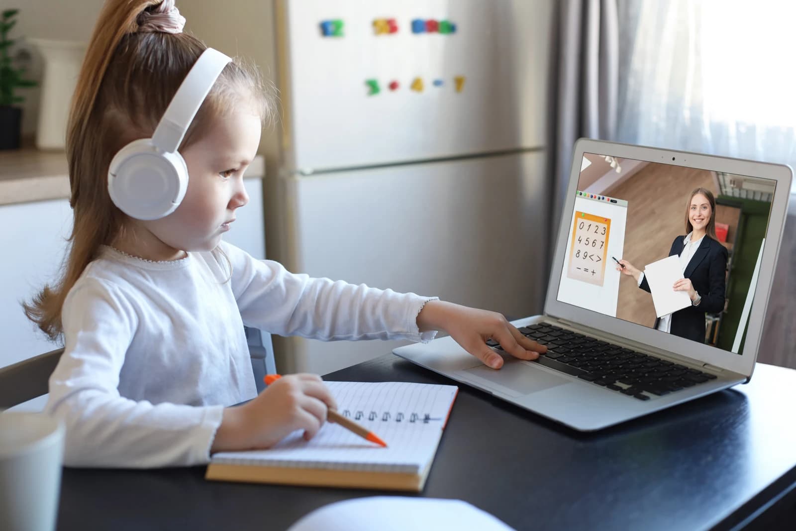 OTOTeachers — আত্মবিশ্বাসের সাথে অ্যাকাডেমিক সাফল্য